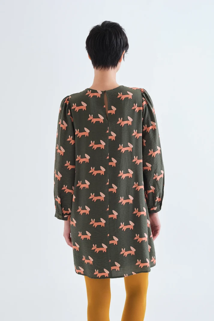 VESTIDO CORTO