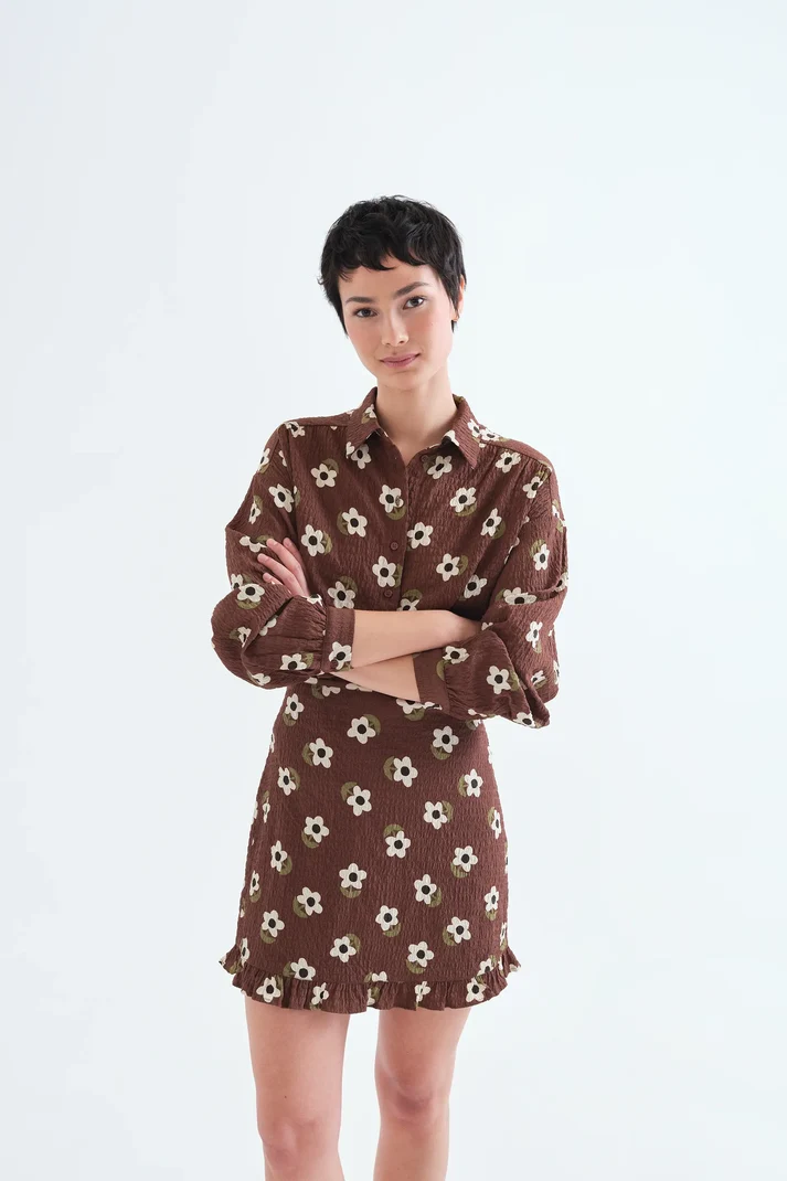 CAMISA CON FLORES