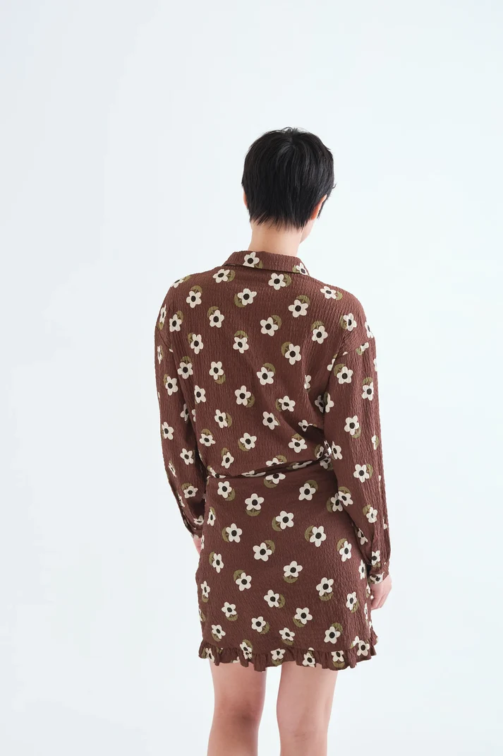 CAMISA CON FLORES