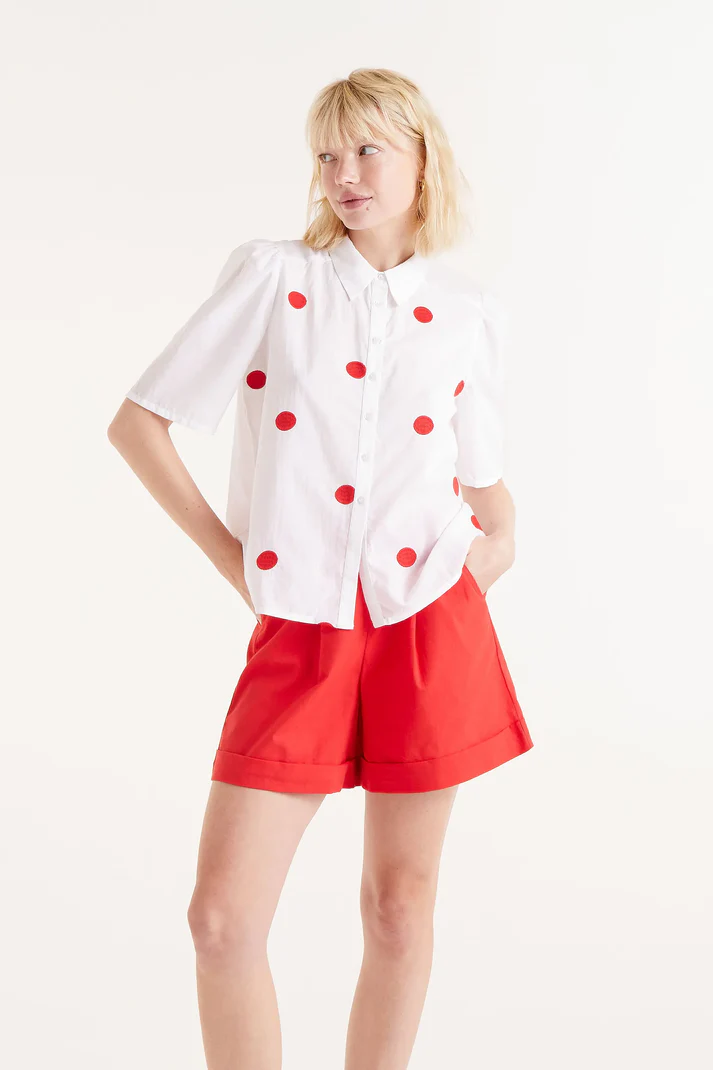 CAMISA DE LUNARES ROJOS