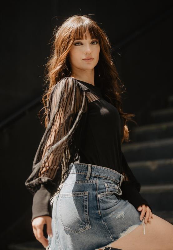 CAMISETA DE MANGA EN TUL