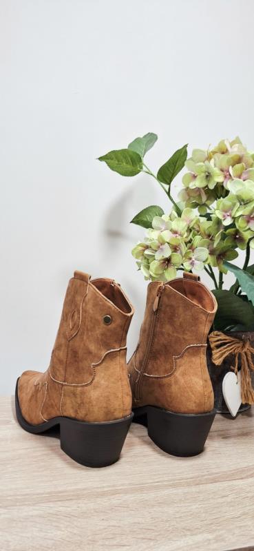 BOTA CAMPERA