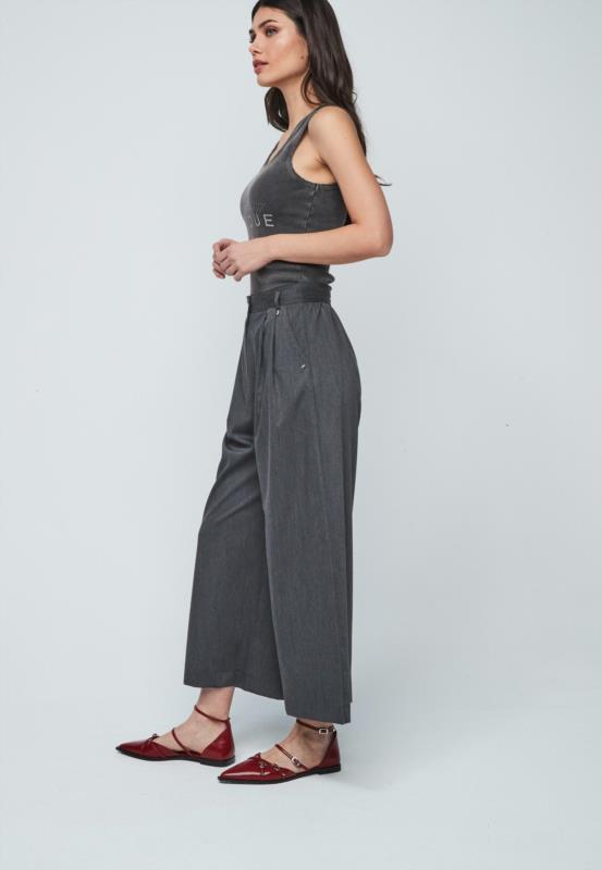 PANTALÓN ANCHO GRIS