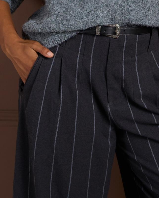 PANTALÓN WIDE LEG RAYA DIPLOMÁTICA