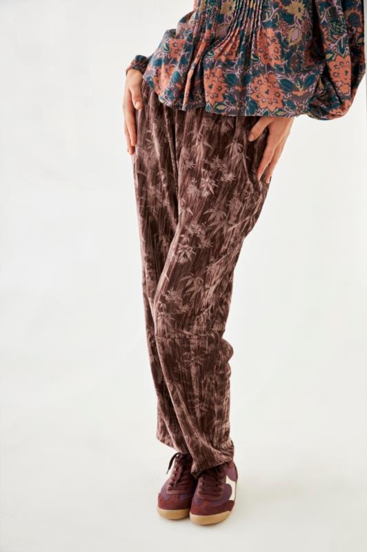 PANTALÓN JOGGING TERCIOPELO